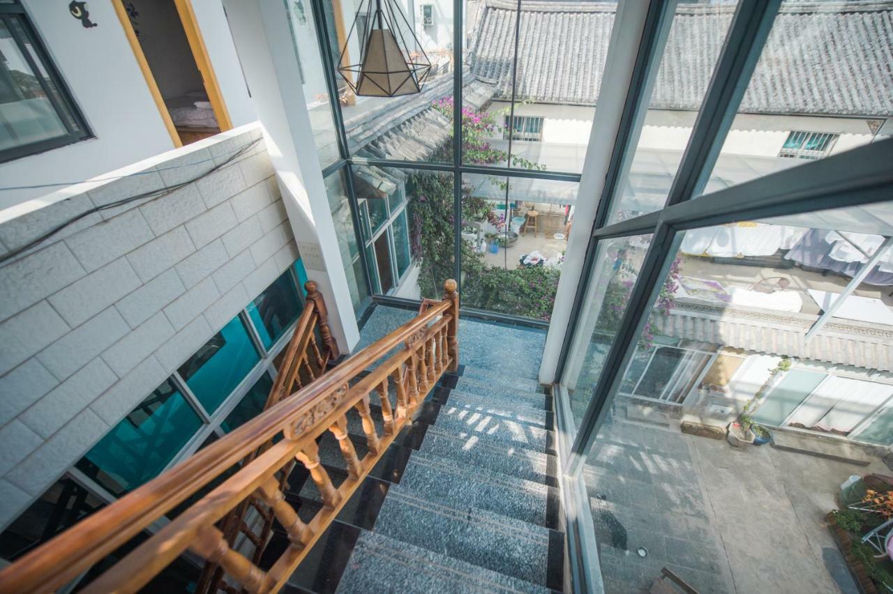 Dali Spring Field Hostel Exterior photo